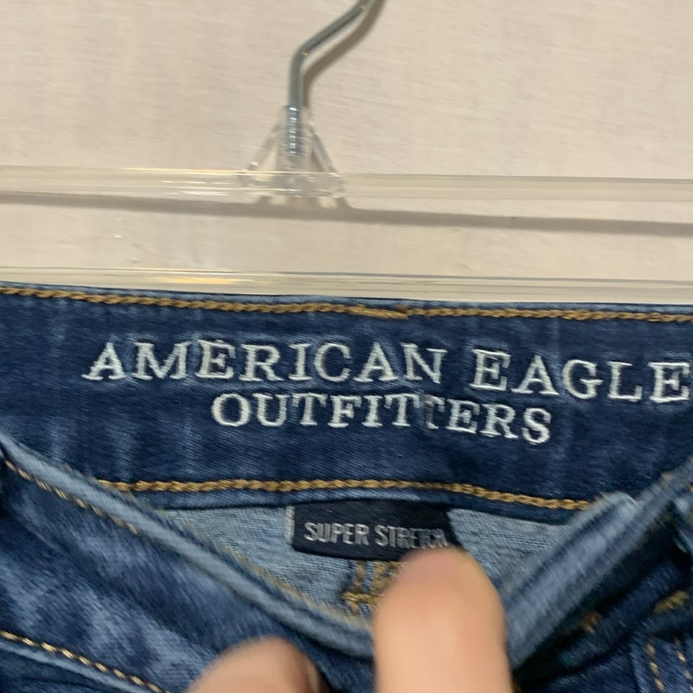 Women's Blue Distressed Jeans - Picture 4 of 8